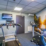 Ibis Hotel 2*