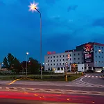 Ibis Hotel