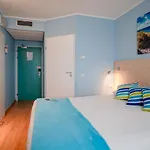 Ibis Hotel 2*