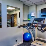 Ibis Hotel 2*