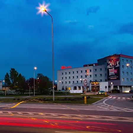 イビス チェストチョワ ホテル