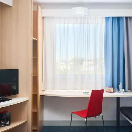 Hotel Ibis 2*