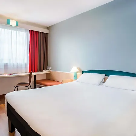 Hotel Ibis 2*