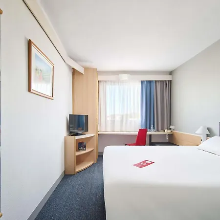Ibis Hotel