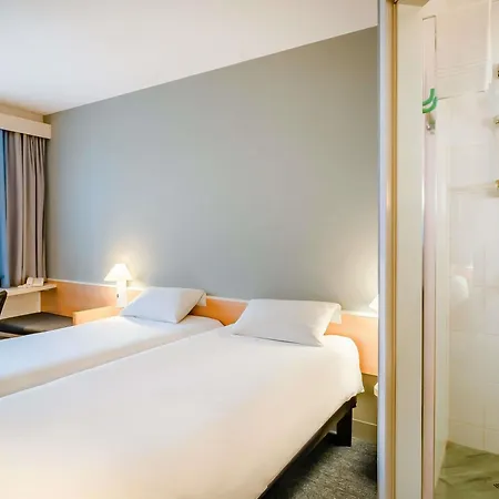Hotel Ibis 2*