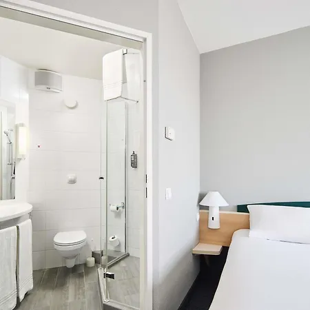 Ibis Hotel