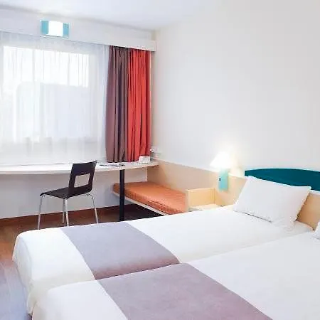 Ibis Hotel