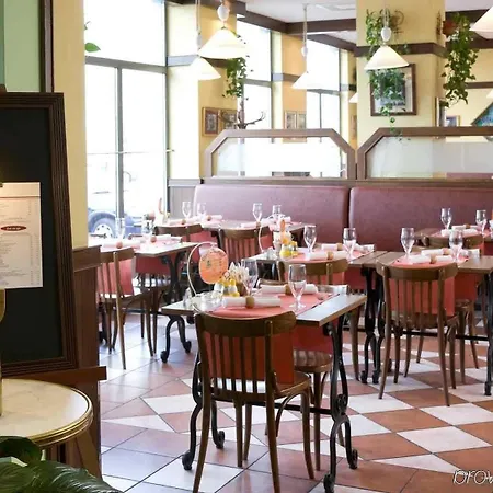 Hotel Ibis 2*
